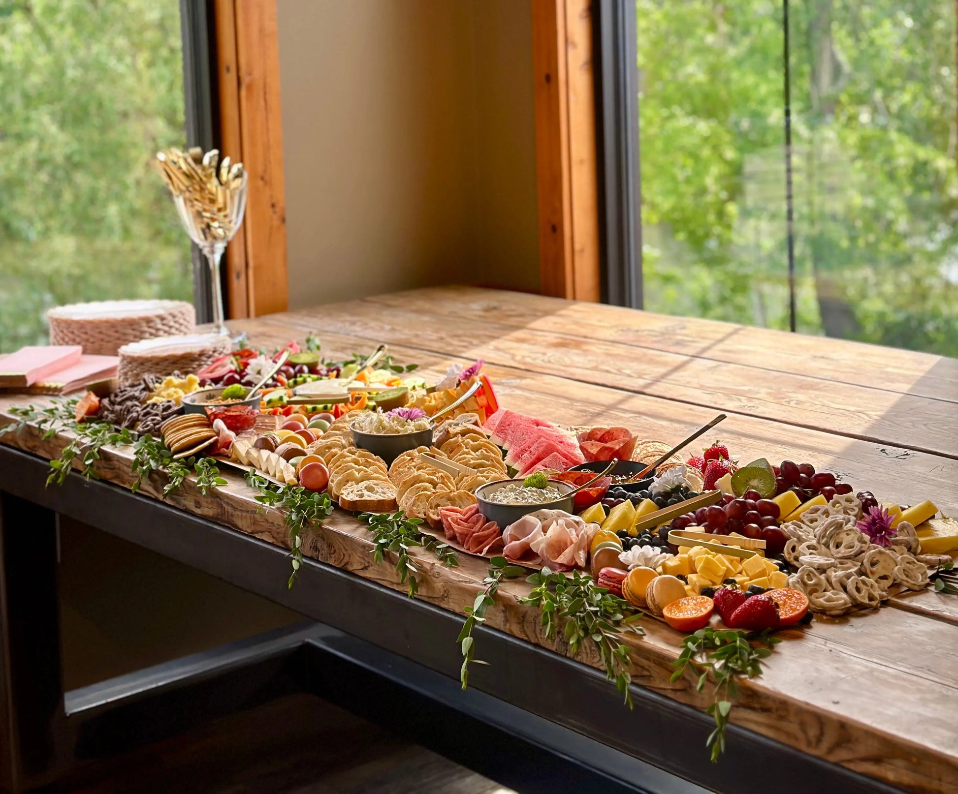 Graze tables Rachel@yummscharcuterie.com