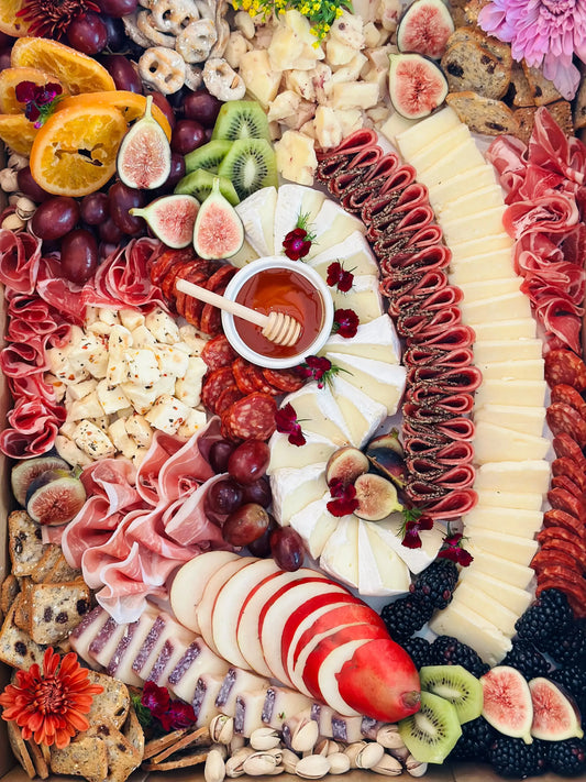 XL beast box - Yumms Charcuterie